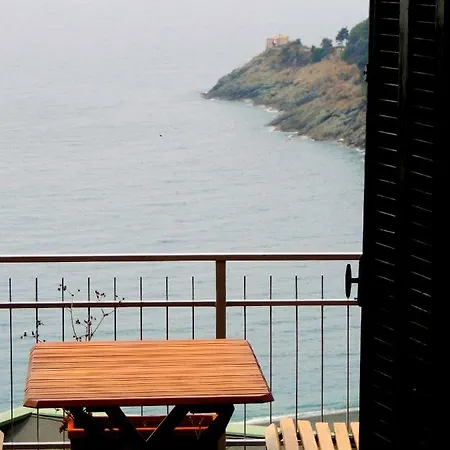 Vista Mare *